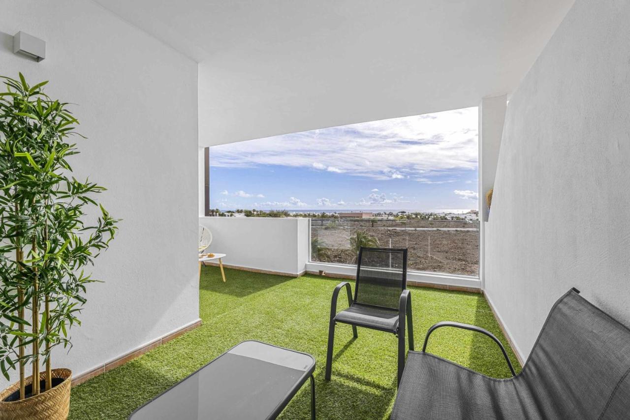 Holyhome Sunsplash Costa Teguise Extérieur photo